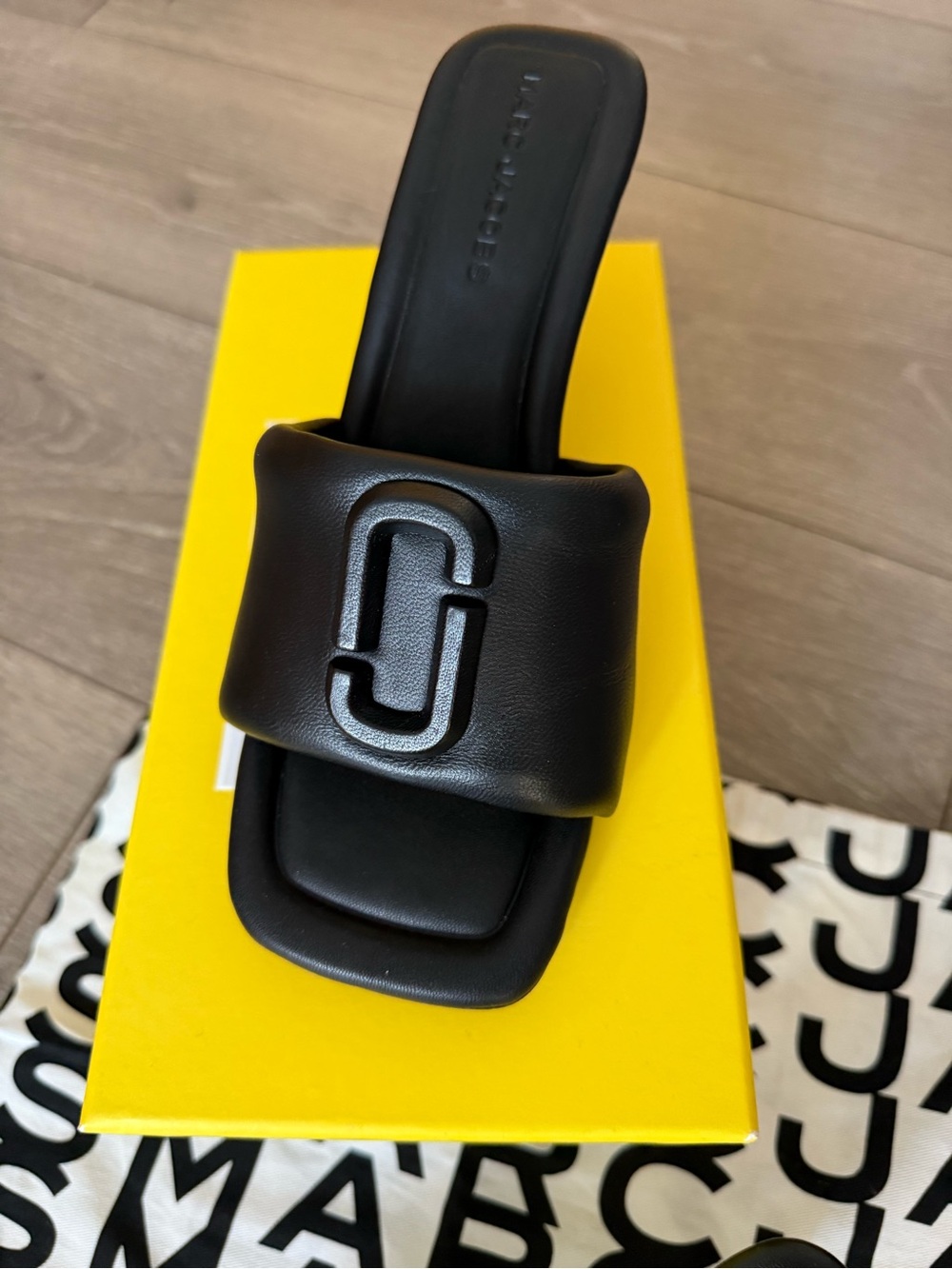Marc Jacobs Black Leather Square-Toe Slide Heels - Picture 2 of 3